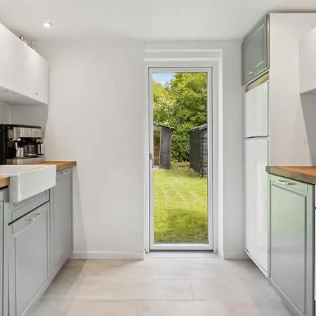 Lovely Close To And Forest *