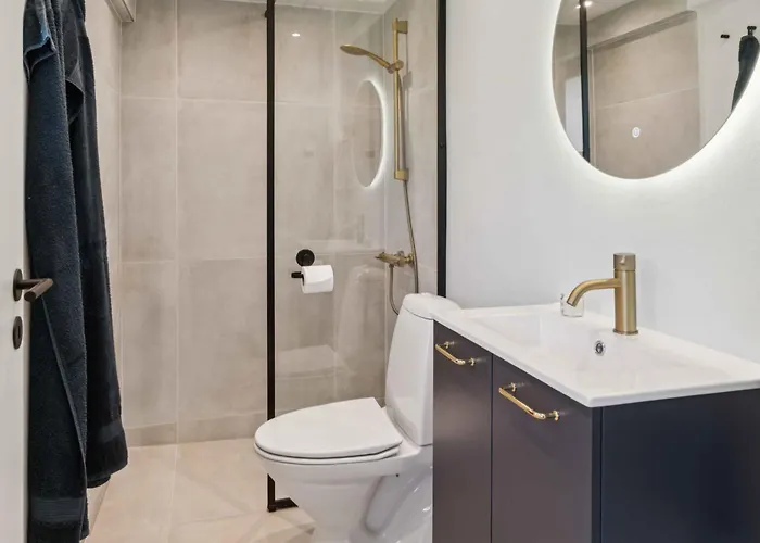 Lovely Close To And Forest 度假居 *