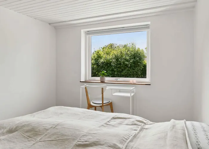 Lovely Close To And Forest 度假居 *